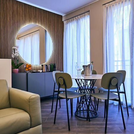 Monet Golden House Next To Duomo Apartment Милано Екстериор снимка